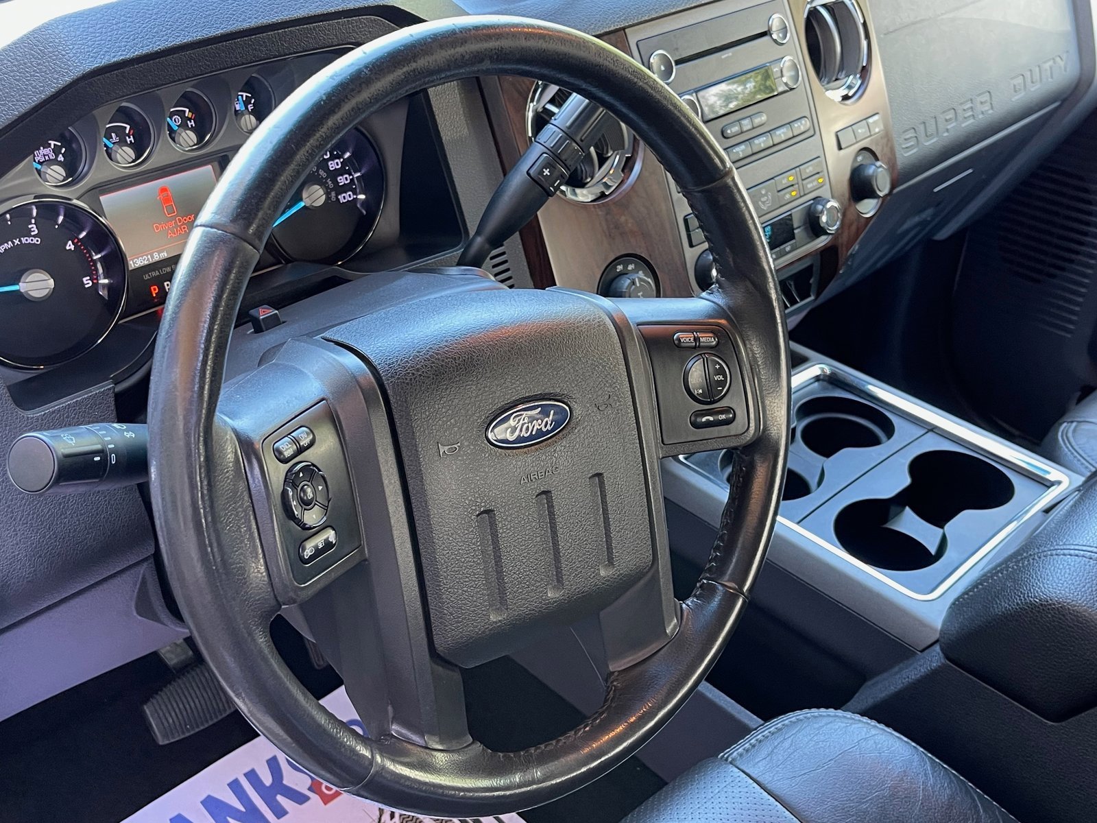 Used 2012 Ford F250 Lariat image 12