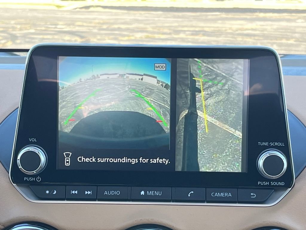 New 2025 Nissan Sentra SV w/ SV Premium Package image 27