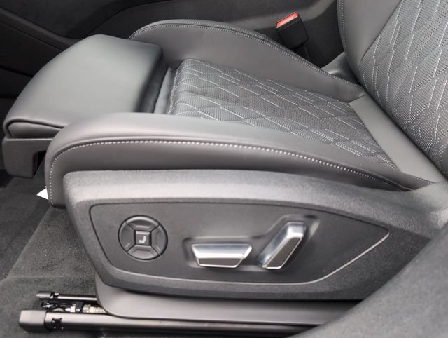 New 2027 Audi S6 e-tron Prestige AWD/4WD image 12