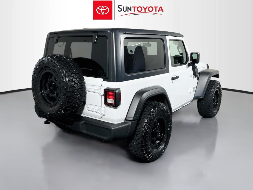 Used 2019 Jeep Wrangler Sport AWD/4WD image 3