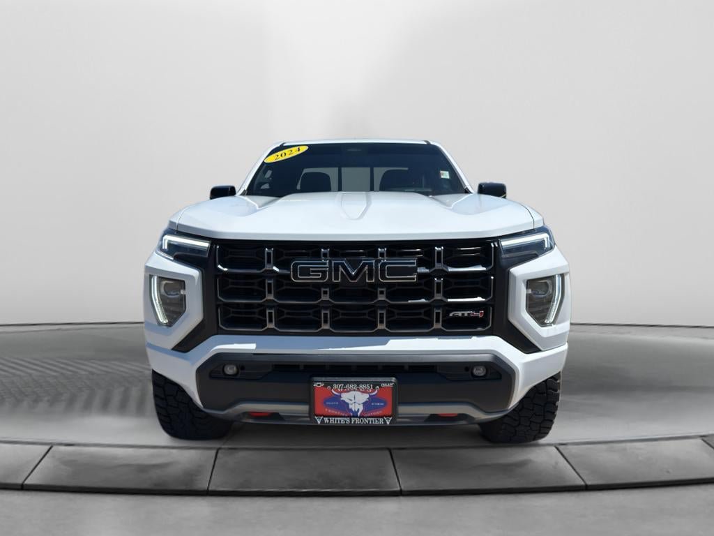 Certified 2024 GMC Canyon AT4 AWD/4WD image 2