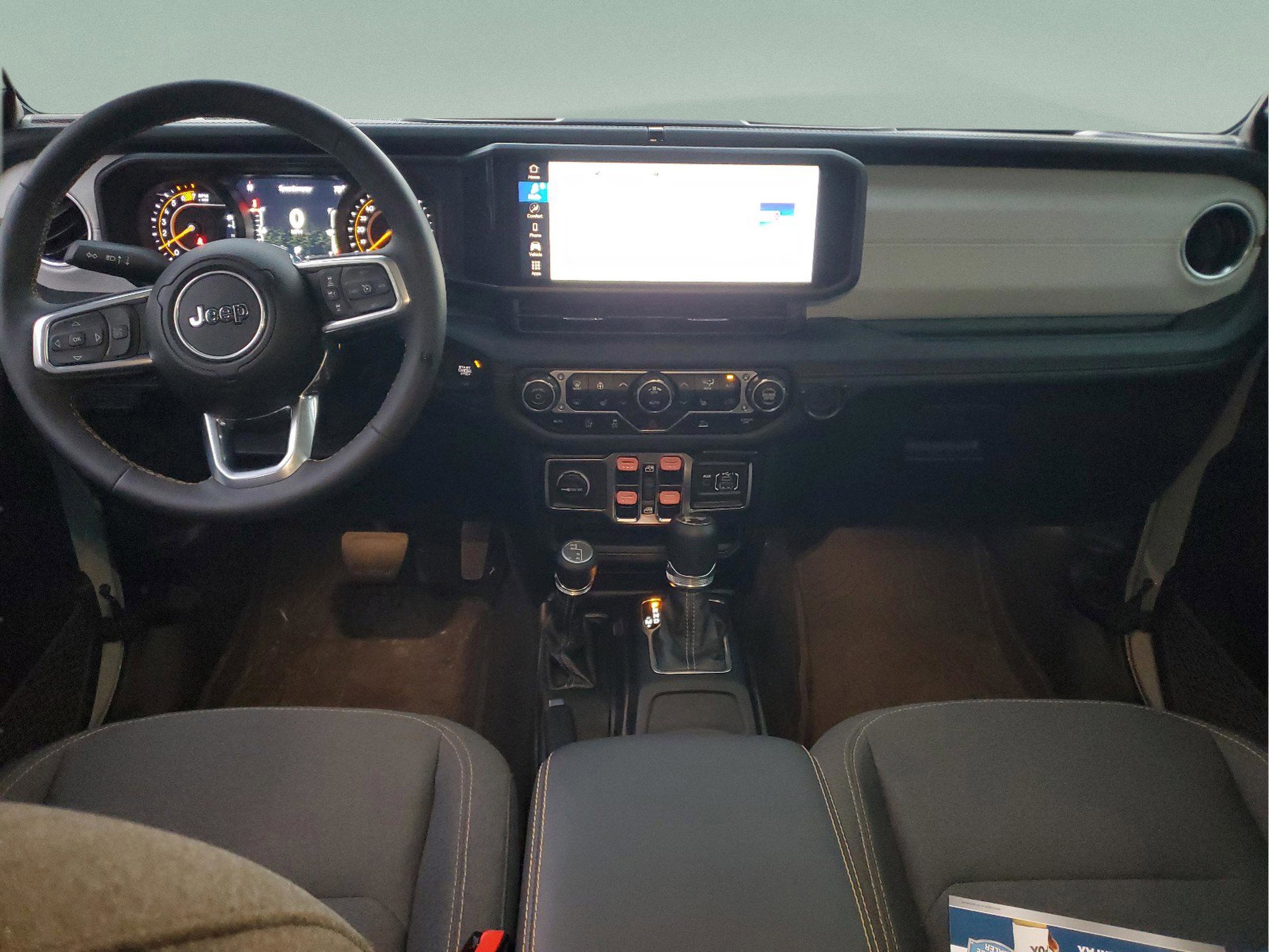 Certified 2024 Jeep Wrangler Sahara image 9