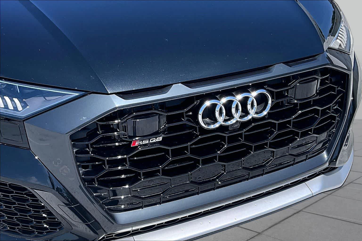 Used 2023 Audi RS Q8 AWD/4WD image 29