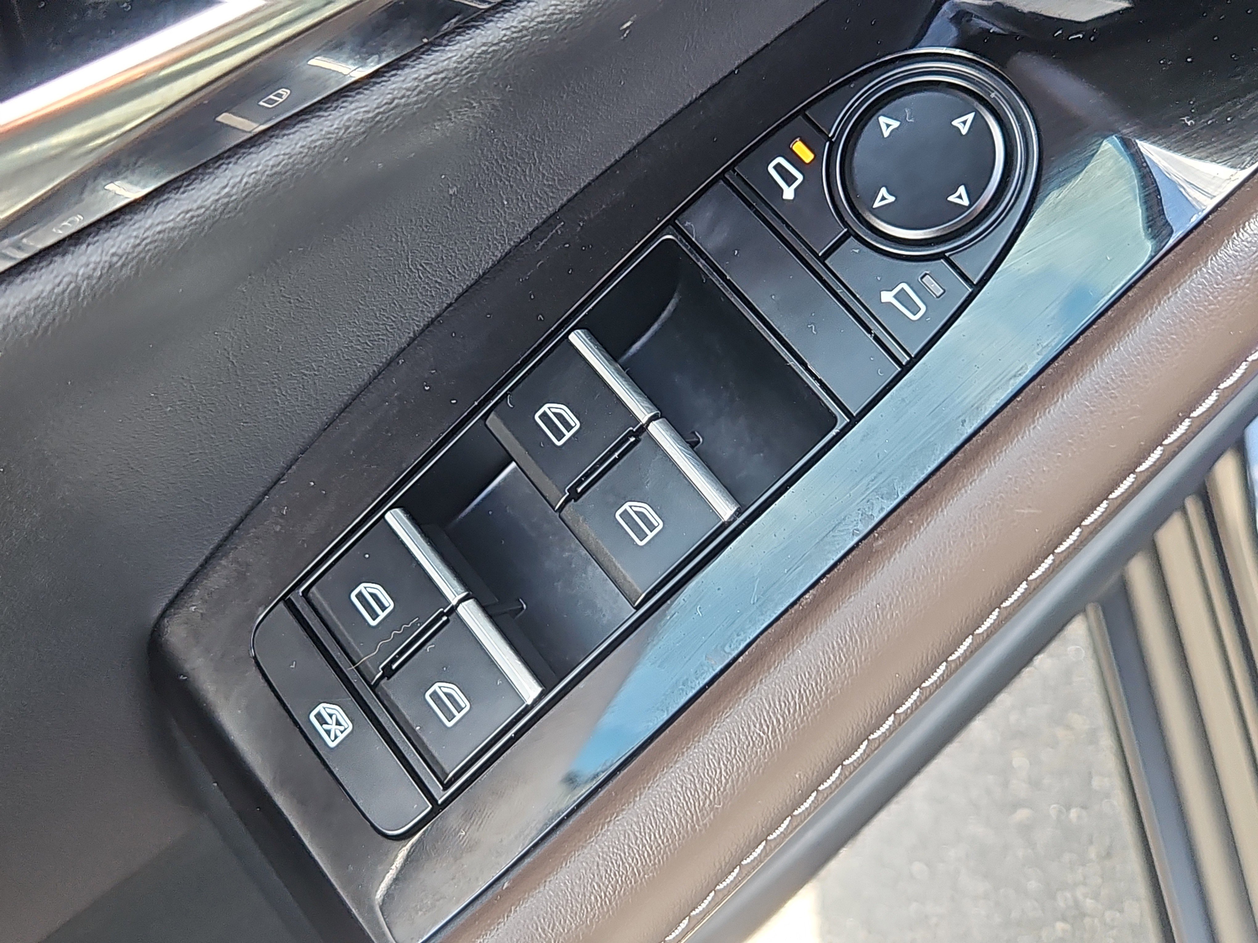 Certified 2025 MAZDA CX-30 2.5 Turbo w/ Premium Plus Pkg image 21