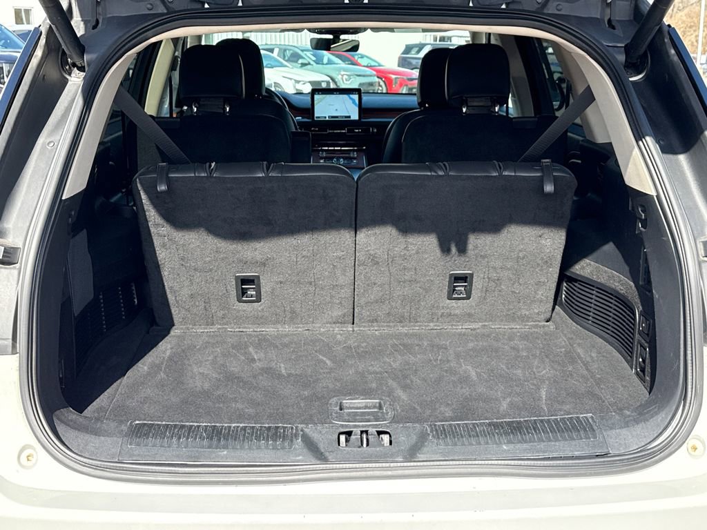 Used 2023 Lincoln Aviator Reserve image 18