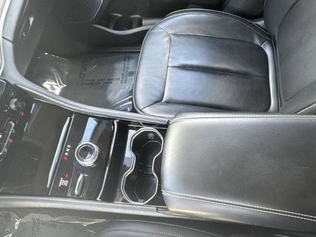 Used 2022 Jeep Grand Cherokee Limited image 21