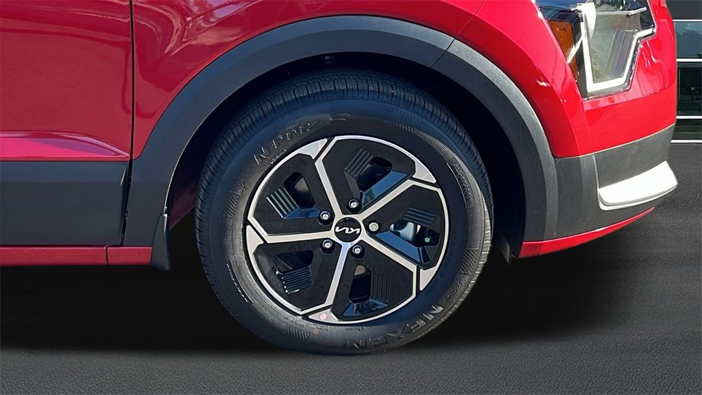 New 2025 Kia Niro EX image 6