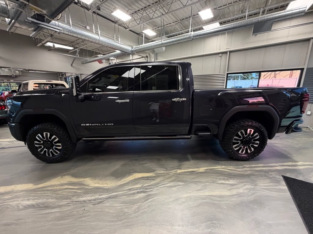 Used 2025 GMC Sierra 2500 Denali Ultimate AWD/4WD image 48
