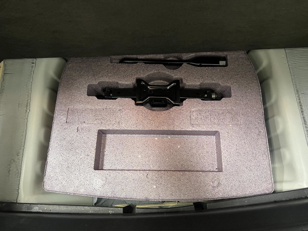 Used 2025 Nissan Altima 2.5 SV image 50