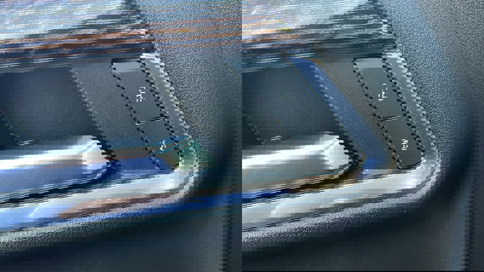 Used 2023 GMC Sierra 1500 Elevation image 14