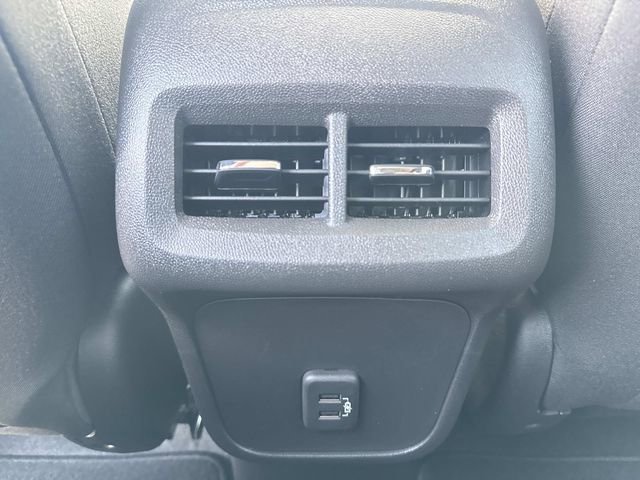 Used 2024 Chevrolet Equinox LT image 12