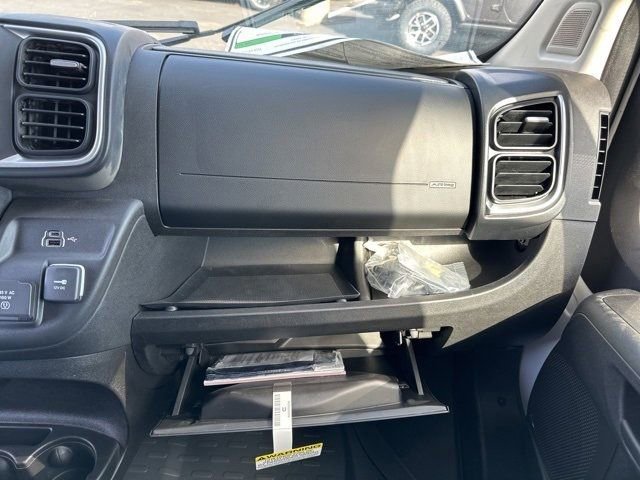 New 2024 RAM ProMaster 3500 w/ Quick Order Package 22G SLT image 22