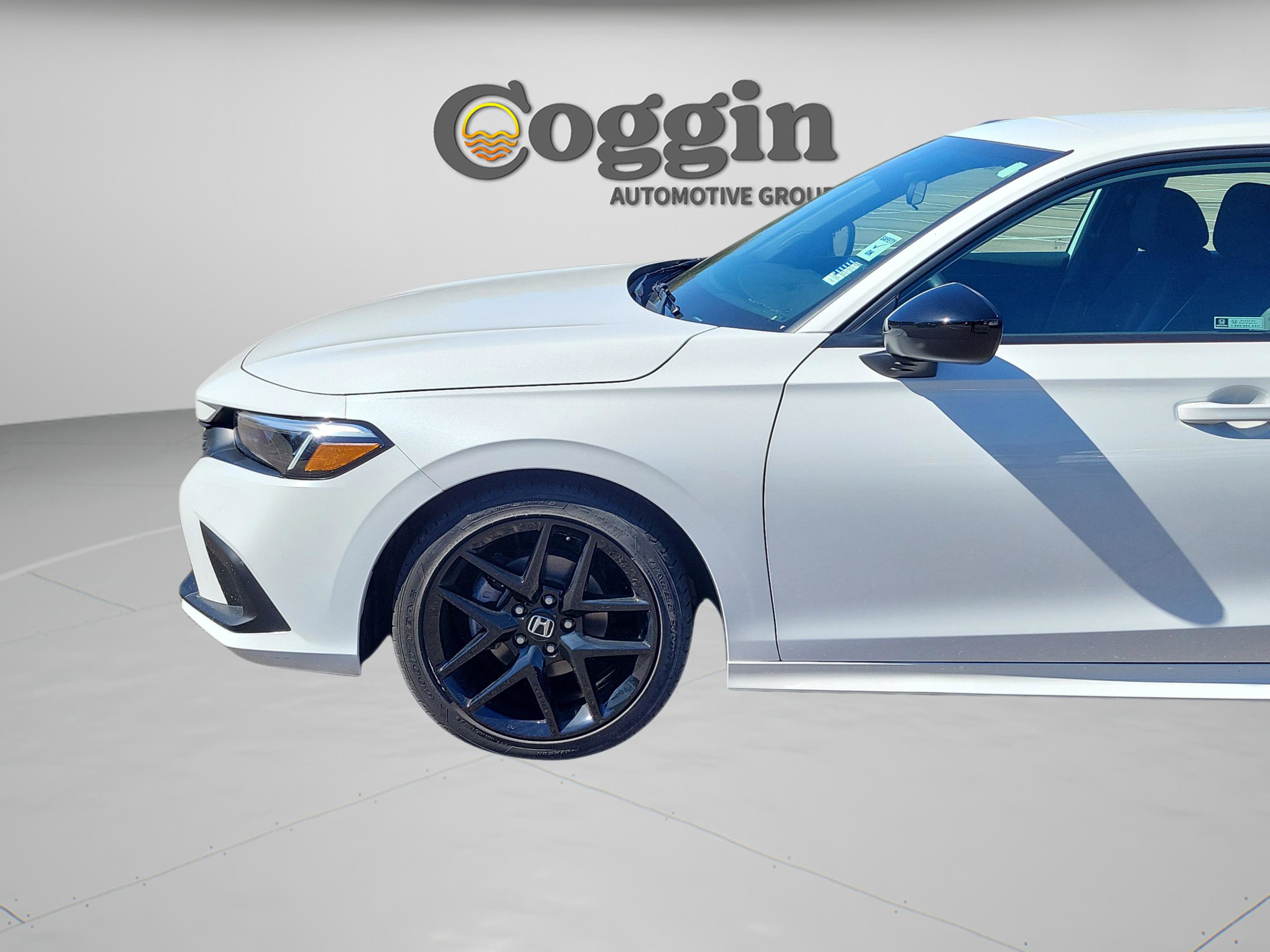 Used 2023 Honda Civic Sport image 32