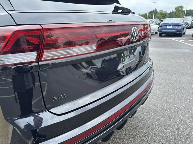 New 2026 Volkswagen Atlas Cross Sport SEL R-Line image 31