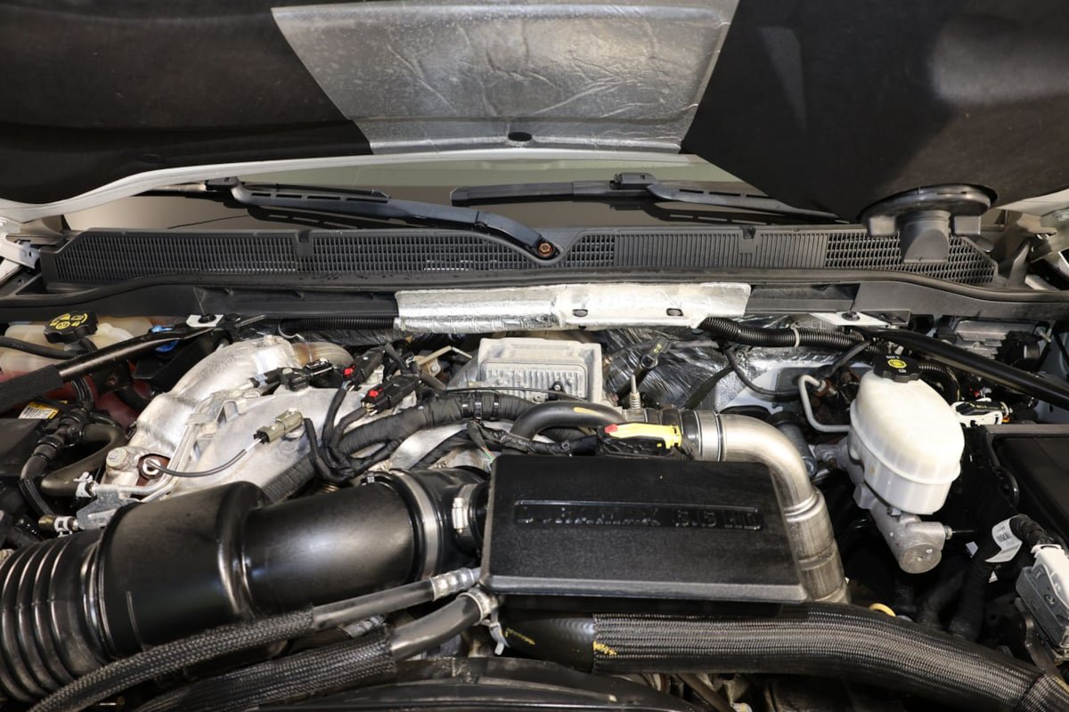 Used 2019 GMC Sierra 2500 Denali w/ Duramax Plus Package AWD/4WD image 36