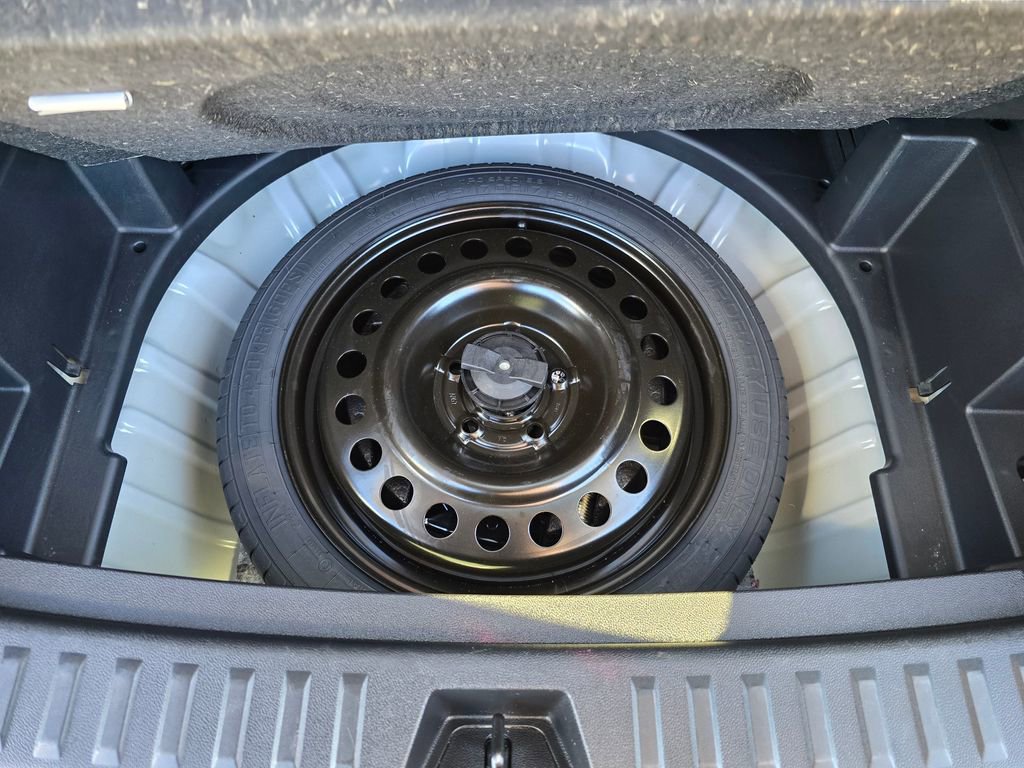 Used 2025 GMC Terrain Elevation image 10