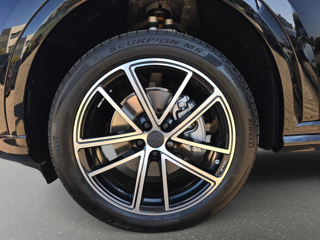 New 2026 Audi Q5 Premium Plus AWD/4WD image 33
