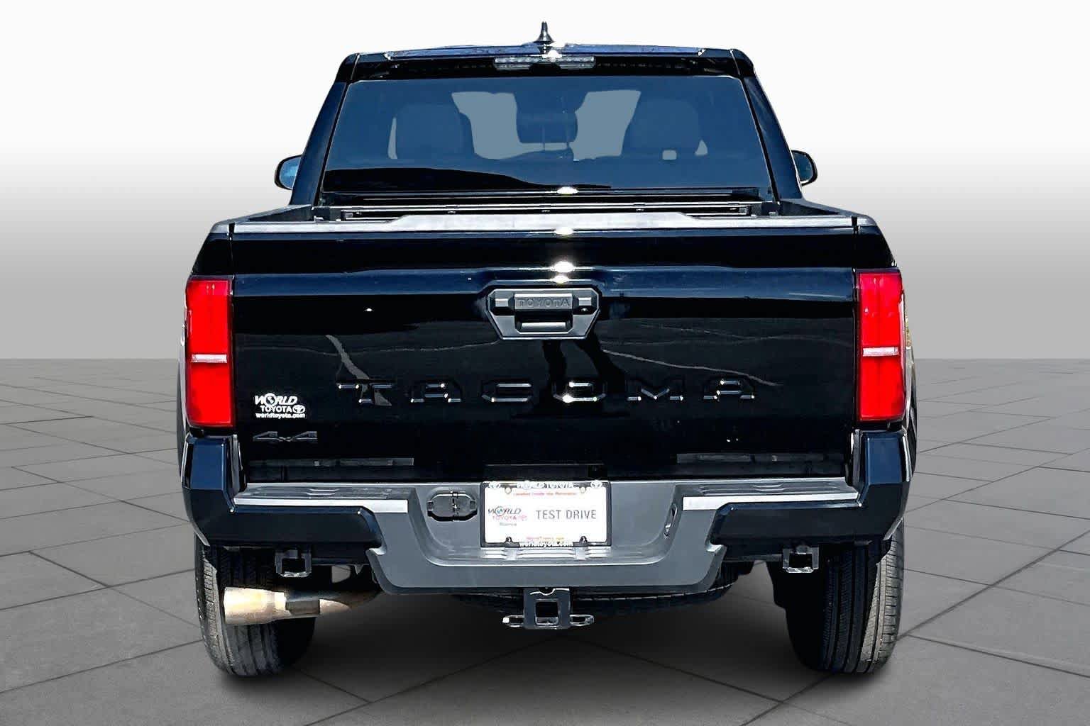 Certified 2025 Toyota Tacoma TRD Sport image 5