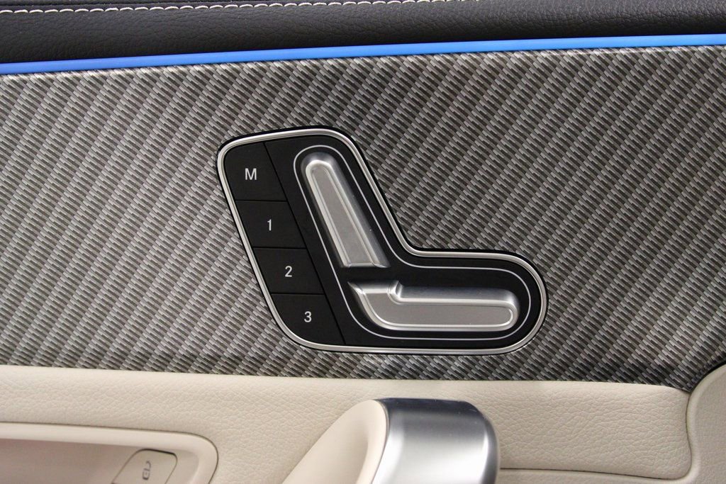 Certified 2025 Mercedes-Benz CLA 250 4MATIC image 23