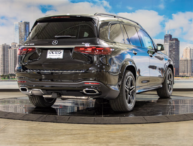 New 2026 Mercedes-Benz GLS 450 4MATIC image 8