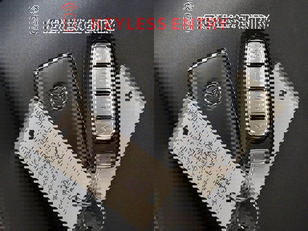 Used 2021 MAZDA CX-30 FWD 2.5 S w/ Select Package image 29