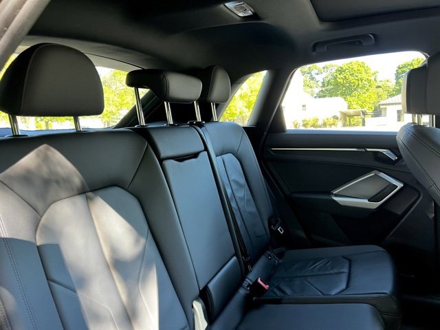 Used 2021 Audi Q3 2.0T Premium image 25