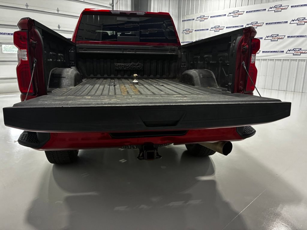 Used 2023 Chevrolet Silverado 3500 High Country AWD/4WD image 6