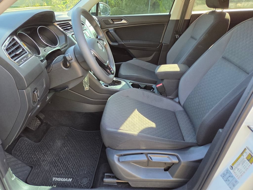 Used 2020 Volkswagen Tiguan S FWD image 25