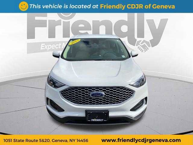 Used 2023 Ford Edge SEL image 2