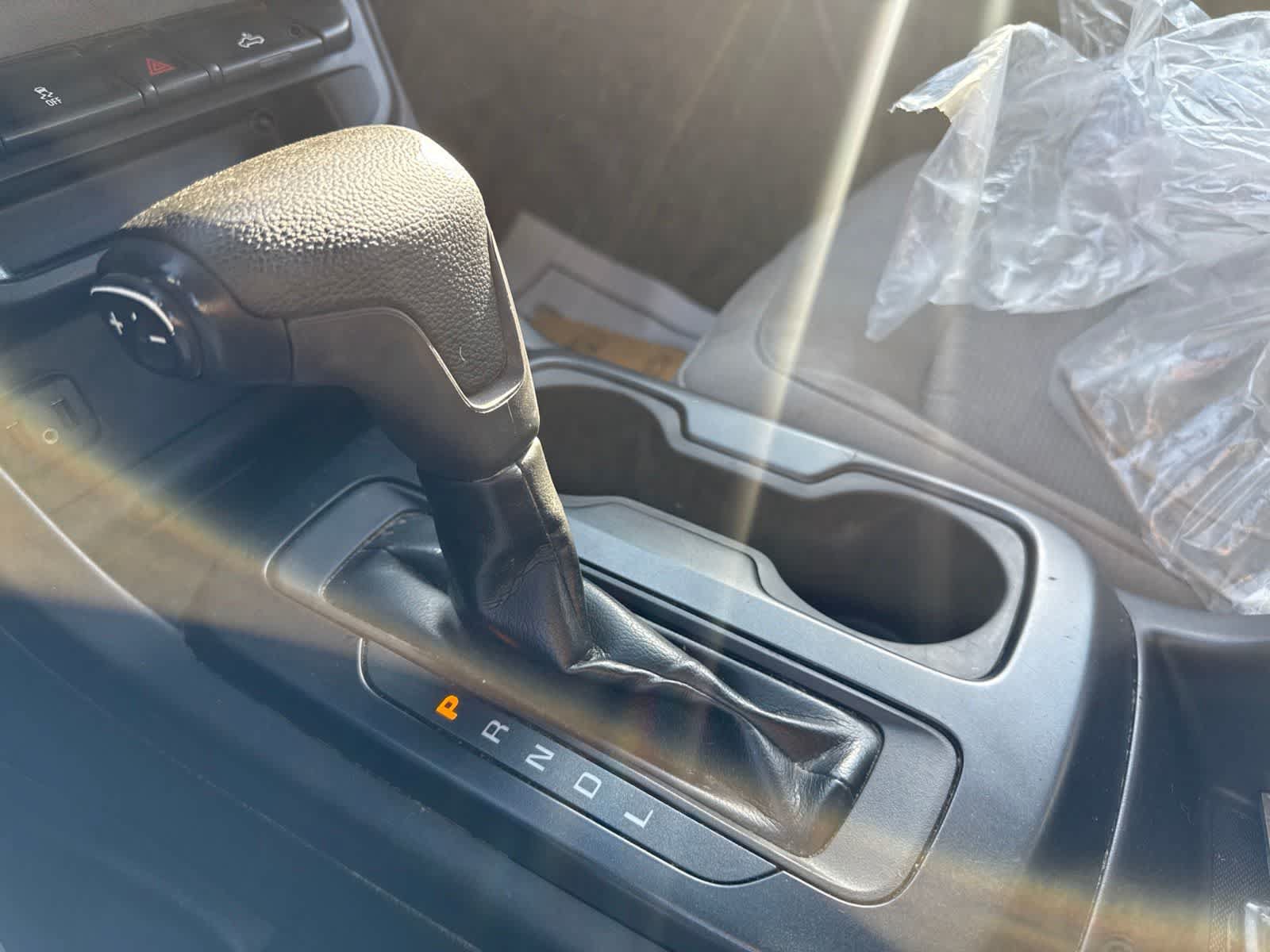 Used 2019 Chevrolet Colorado W/T RWD image 21