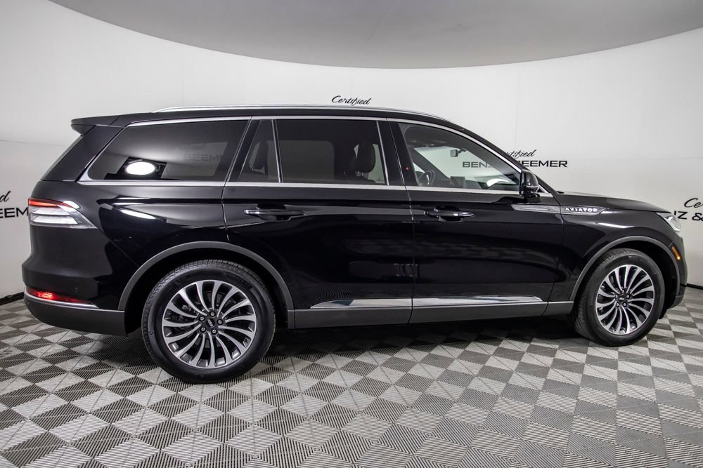 Used 2023 Lincoln Aviator Reserve w/ Equipment Group 201A AWD/4WD image 4