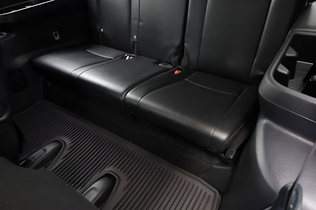 Certified 2024 Toyota Grand Highlander XLE image 22