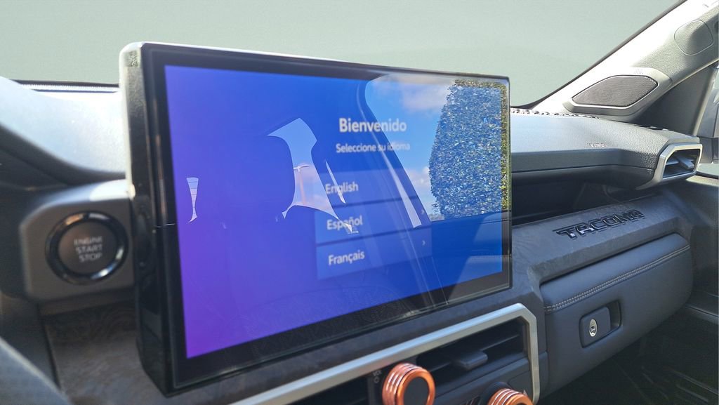 Certified 2025 Toyota Tacoma Limited image 21