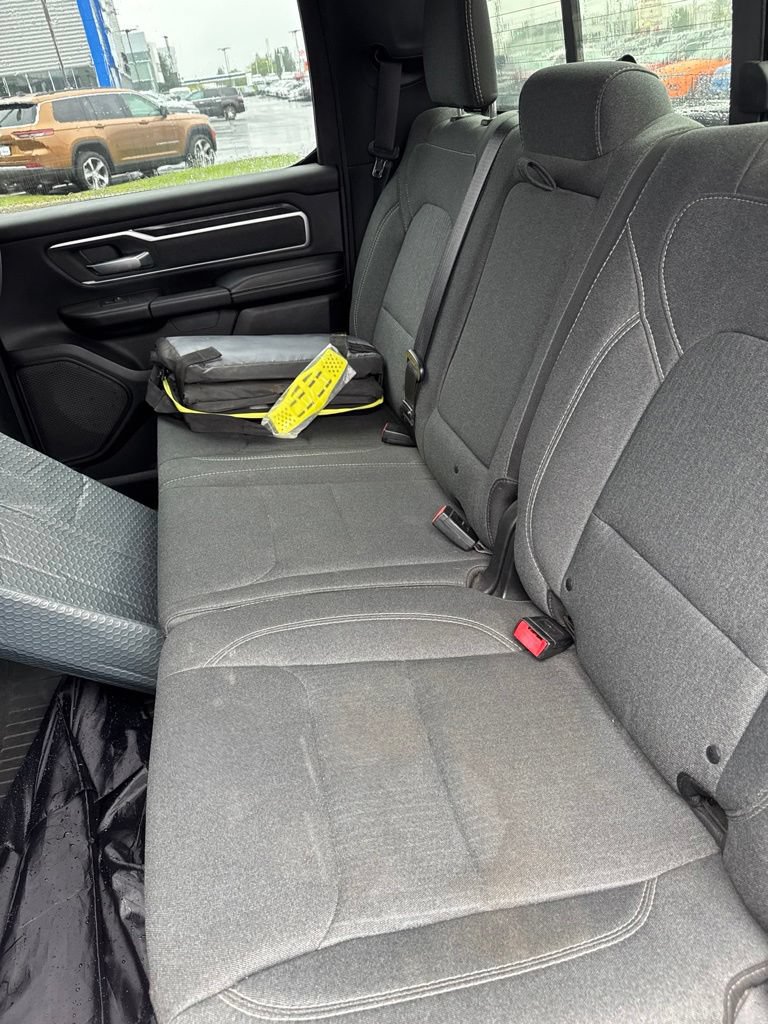 Used 2019 RAM 1500 Big Horn AWD/4WD image 5