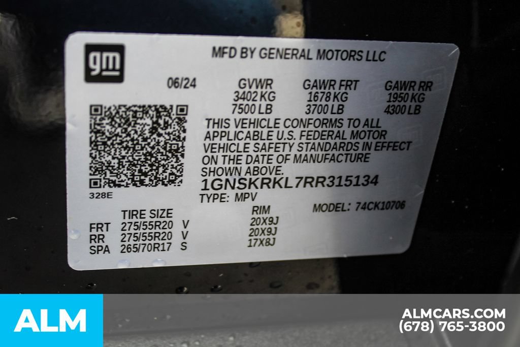 Used 2024 Chevrolet Tahoe RST w/ RST Performance Edition AWD/4WD image 39
