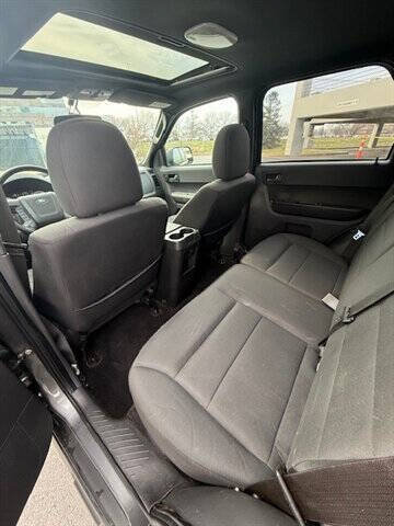 Used 2012 Ford Escape XLT AWD/4WD image 7