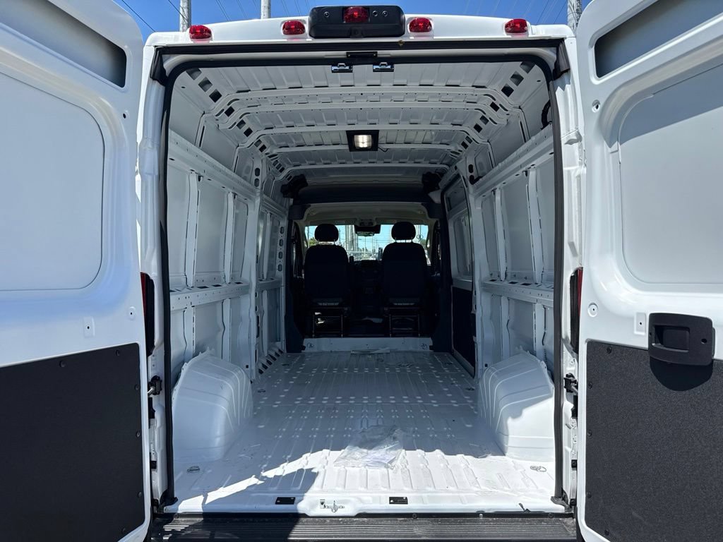 New 2027 RAM ProMaster 2500 w/ Safety Group FWD image 8