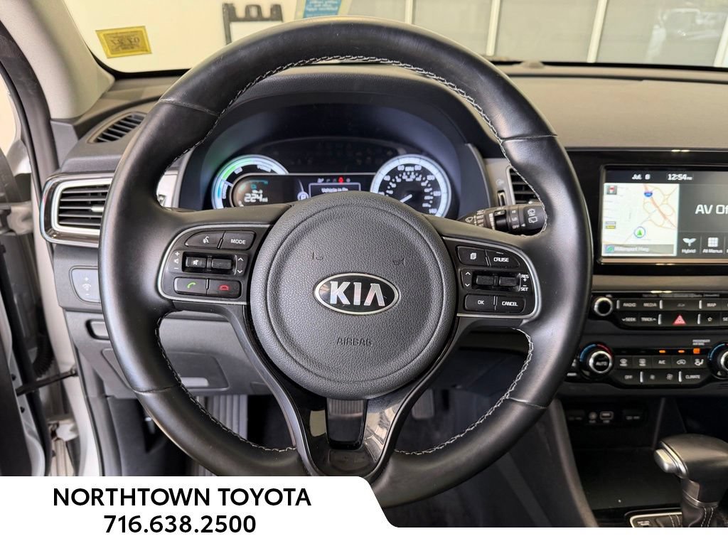 Used 2019 Kia Niro S Touring FWD image 8