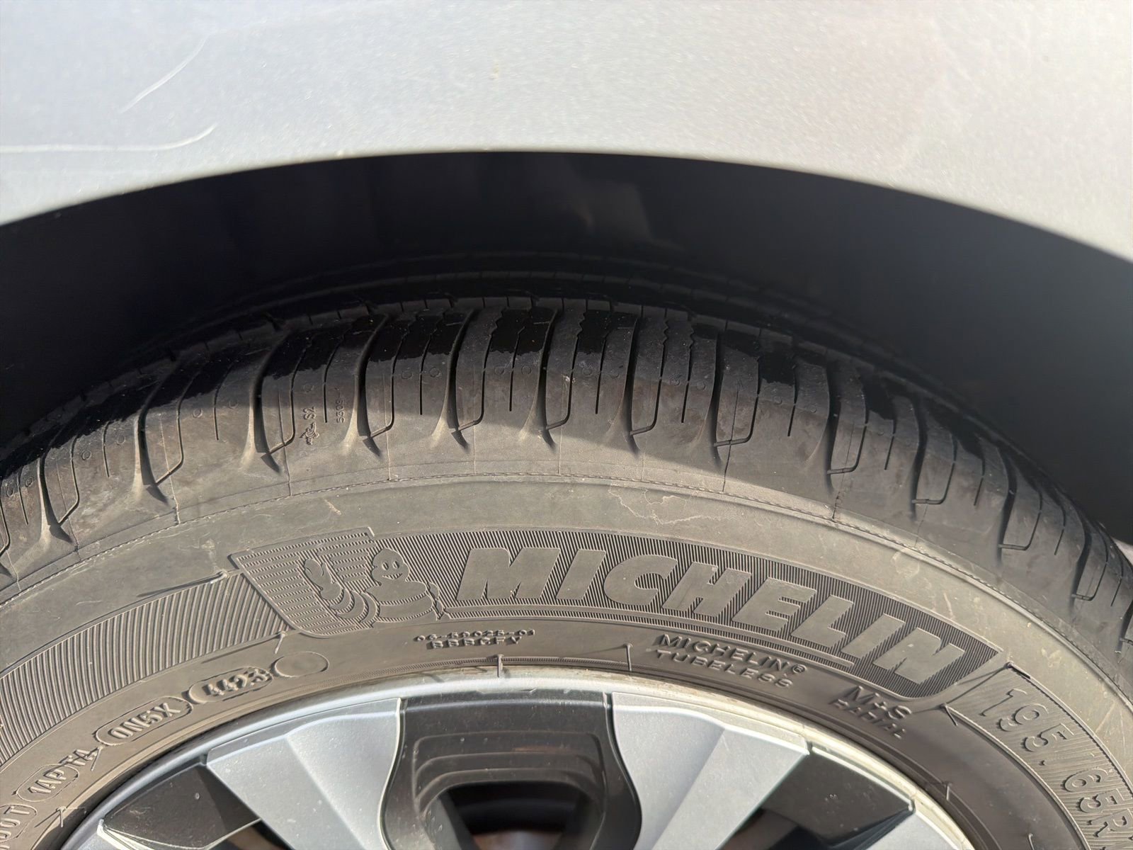 Used 2020 Toyota Corolla LE image 5