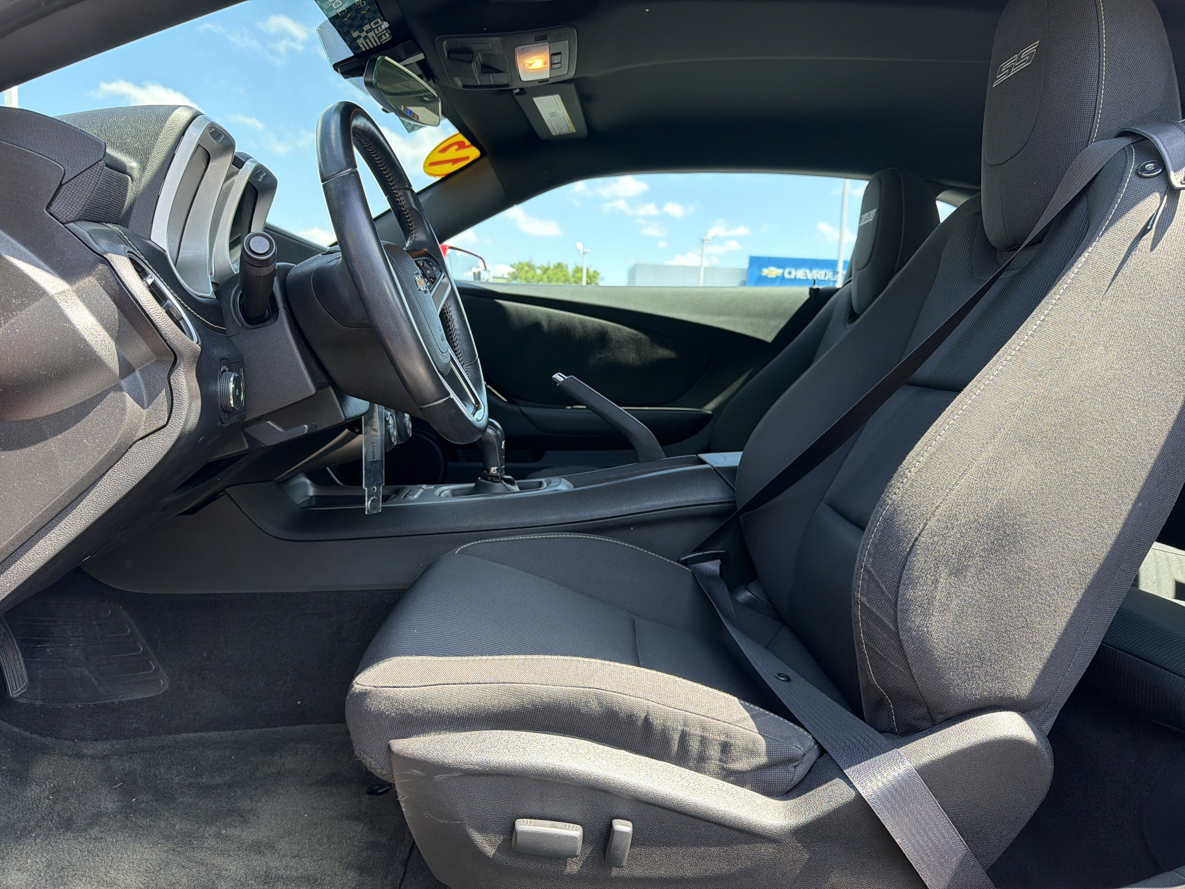 Used 2015 Chevrolet Camaro SS RWD image 16