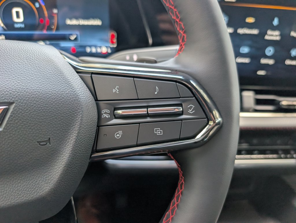 New 2027 Chevrolet Equinox RS w/ Safety and Technology Package FWD image 23
