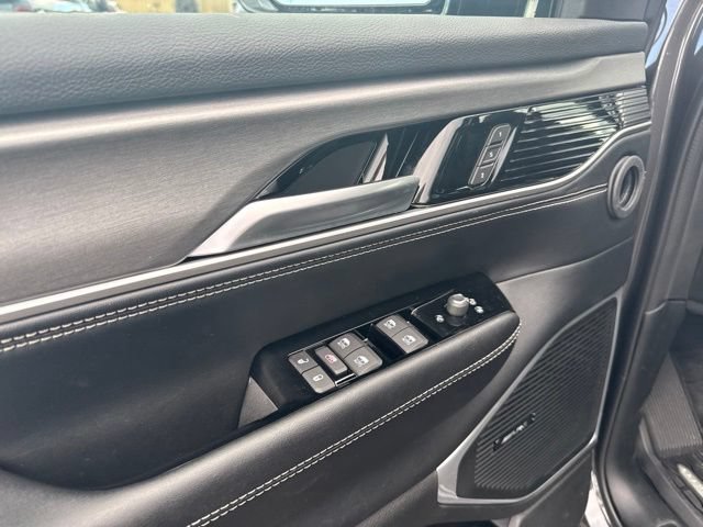 New 2026 Jeep Grand Wagoneer 4WD image 19