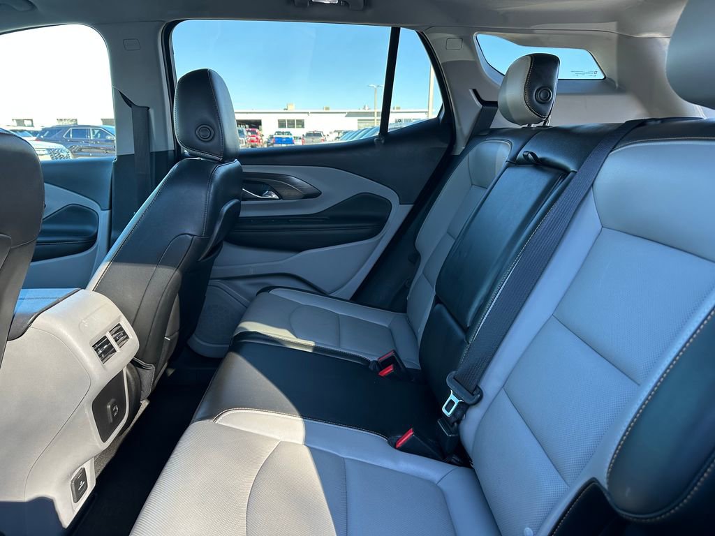 Used 2020 GMC Terrain SLT w/ Preferred Package image 32
