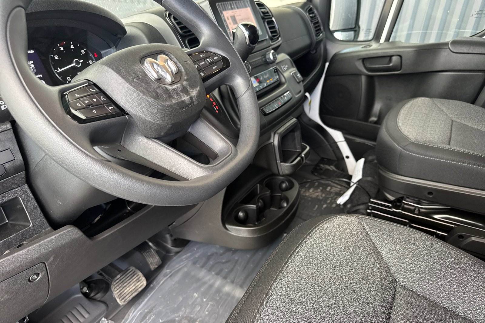 New 2026 RAM ProMaster 1500 w/ Convenience Group image 9