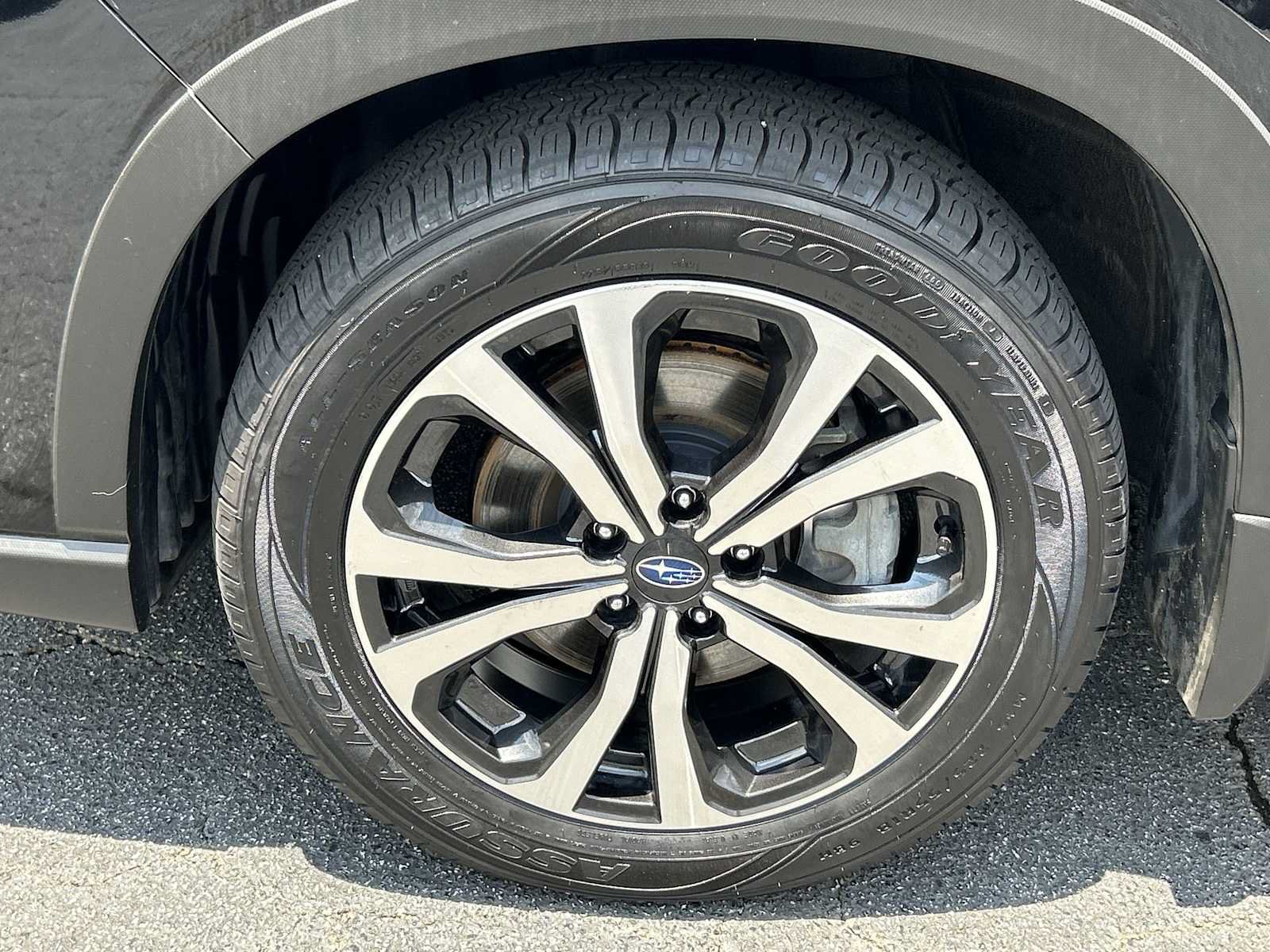 Certified 2023 Subaru Forester Limited AWD/4WD image 7