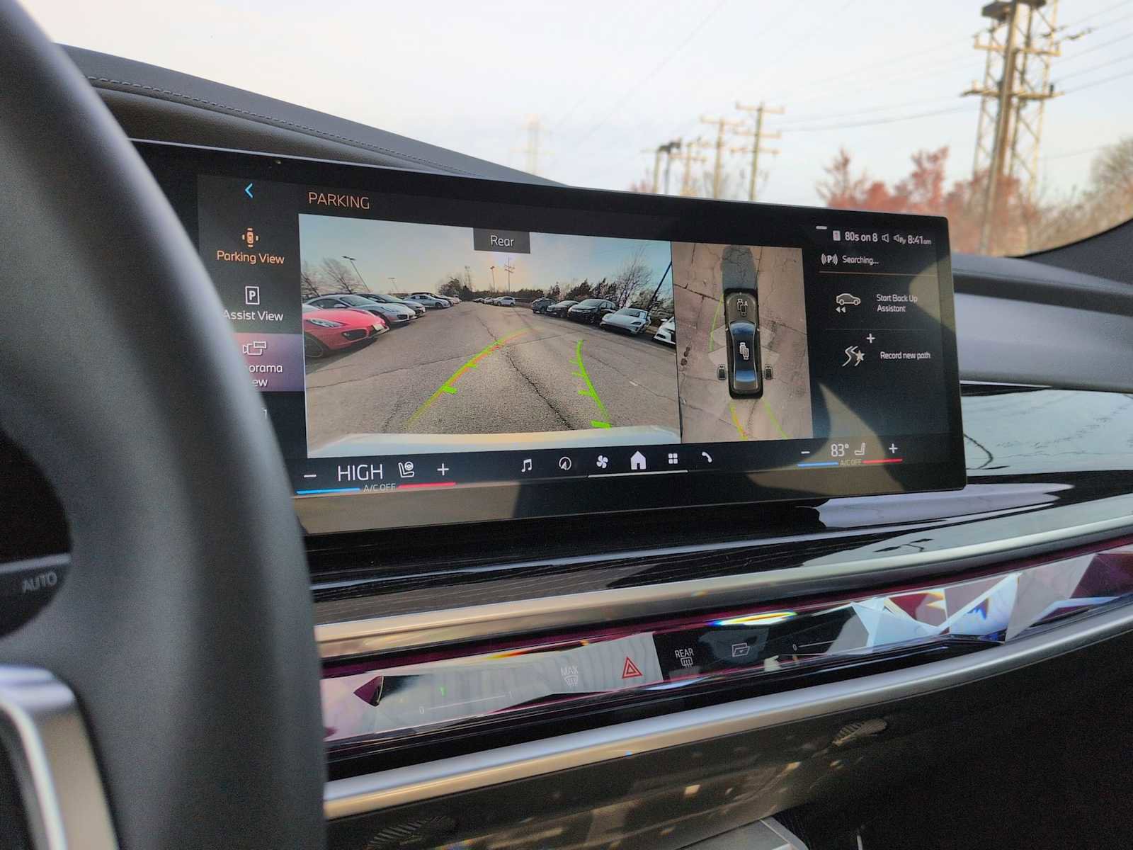 Used 2023 BMW 740i image 32