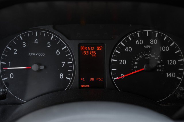 Used 2013 Nissan NV 2500 S w/ Side Curtain Airbag Pkg image 18