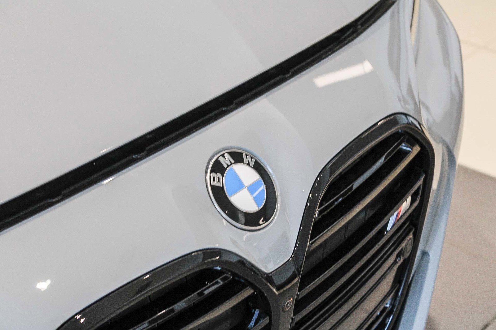 New 2026 BMW M440i Convertible w/ Premium Package image 9