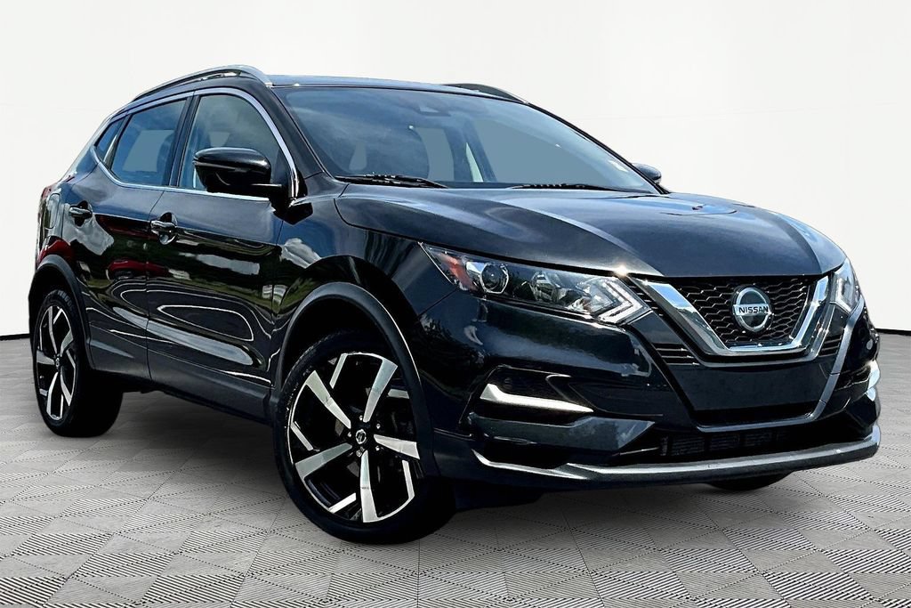 Used 2021 Nissan Rogue Sport SV AWD/4WD image 3