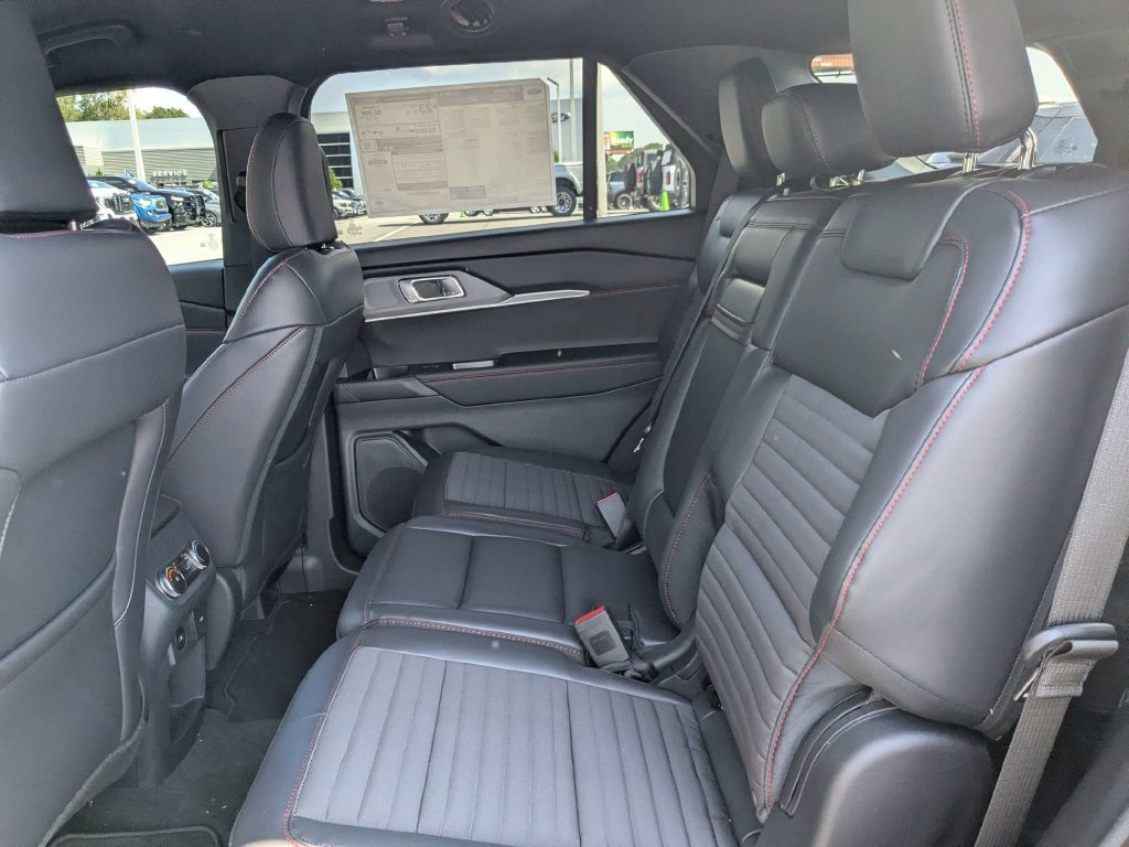 New 2027 Ford Explorer ST-Line RWD image 21